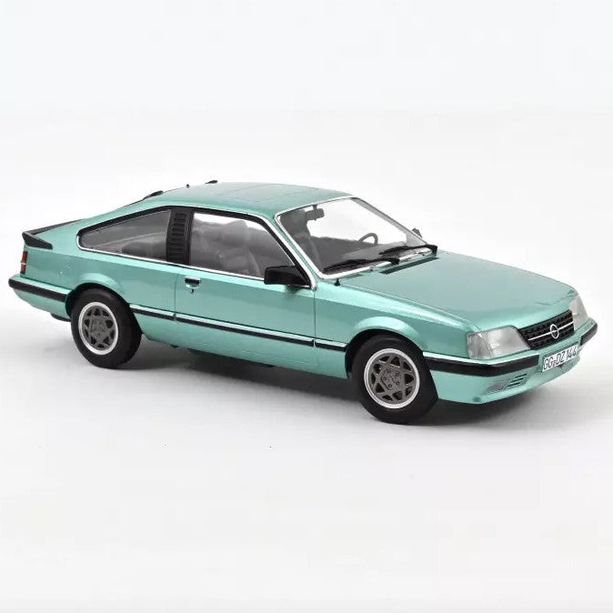 Opel Monza 2.5 E 1983 Beryll Green metallic 1:18 - 83814