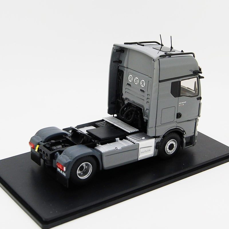 MAN TGX 18.640 GX Individual S Tractor 2 assi 2020 Light Gray 1:43 - 83870