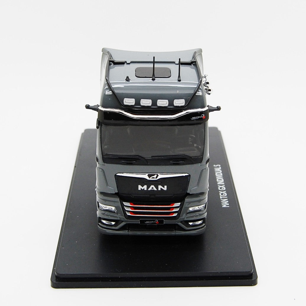 MAN TGX 18.640 GX Individual S Tractor 2 assi 2020 Light Gray 1:43 - 83873