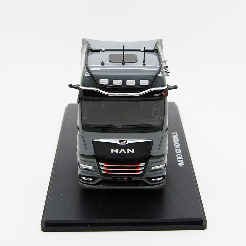 MAN TGX 18.640 GX Individual S Tractor 2 assi 2020 Light Gray 1:43 - 83873