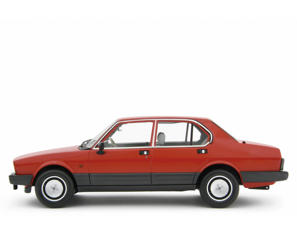 Alfa Romeo Alfetta 2.0i Quadrifoglio Oro E.E. 1983-84 Rosso Alfa 1:18 - 83896