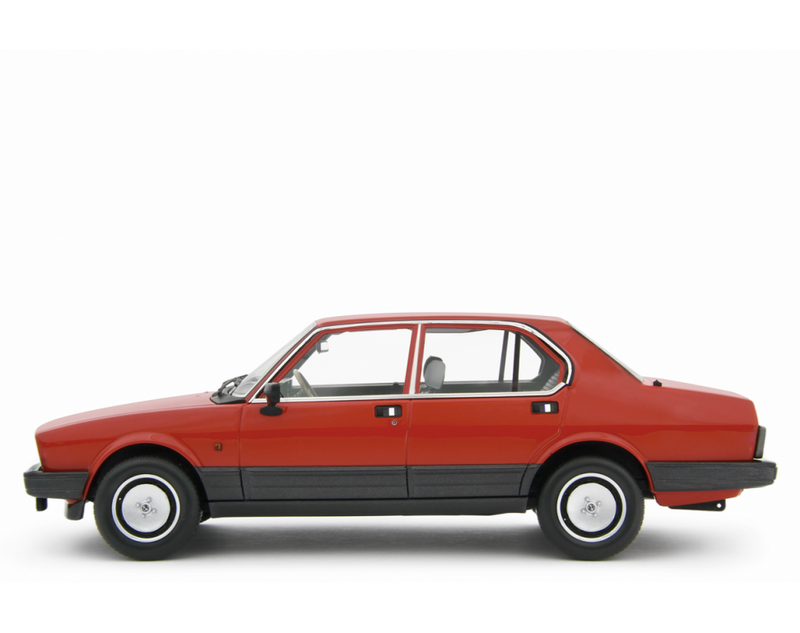 Alfa Romeo Alfetta 2.0i Quadrifoglio Oro E.E. 1983-84 Rosso Alfa 1:18 - 83896