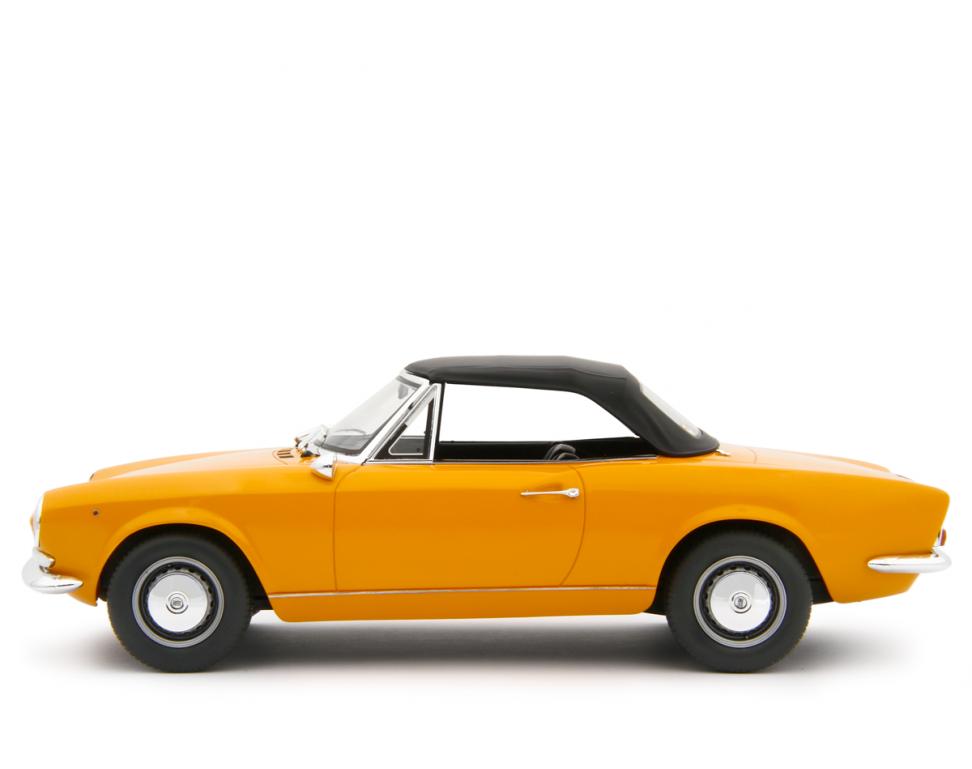 Fiat 124 Sport Spider AS (1438 cc.) 1968 Giallo positano 1:18 - 83953