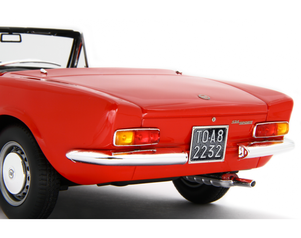 Fiat 124 Sport Spider AS (1438 cc.) 1968 Verde 1:18 - 83983