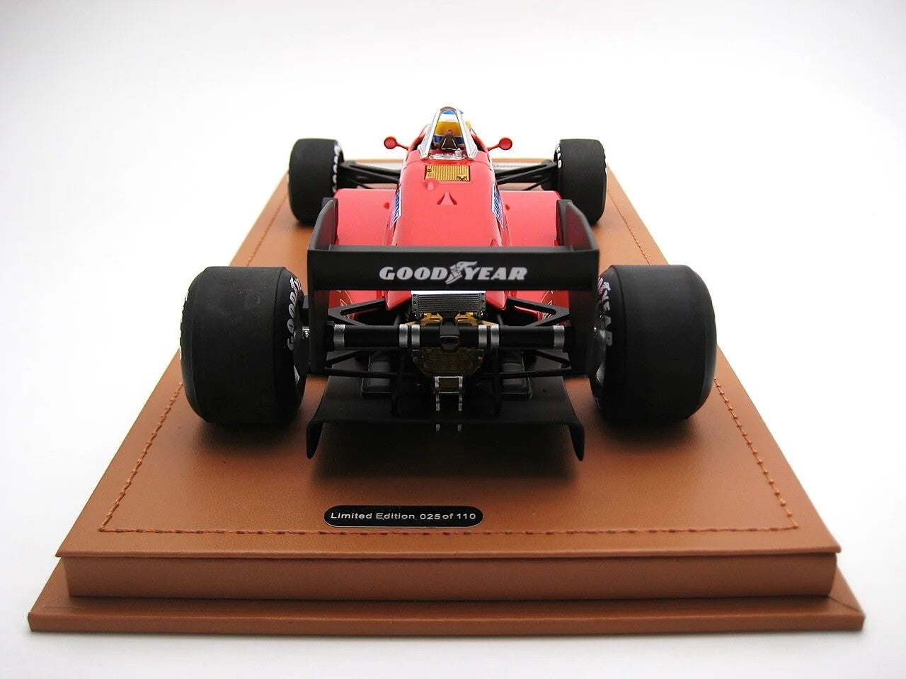 Ferrari F1 1985 156-85 Gran Premio del Canada 1985 Michele Alboreto 1:18 - 84396