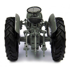 Massey Ferguson TEA-20 (1949) trattore 1:32 - 84537