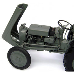 Massey Ferguson TEA-20 (1949) trattore 1:32 - 84539