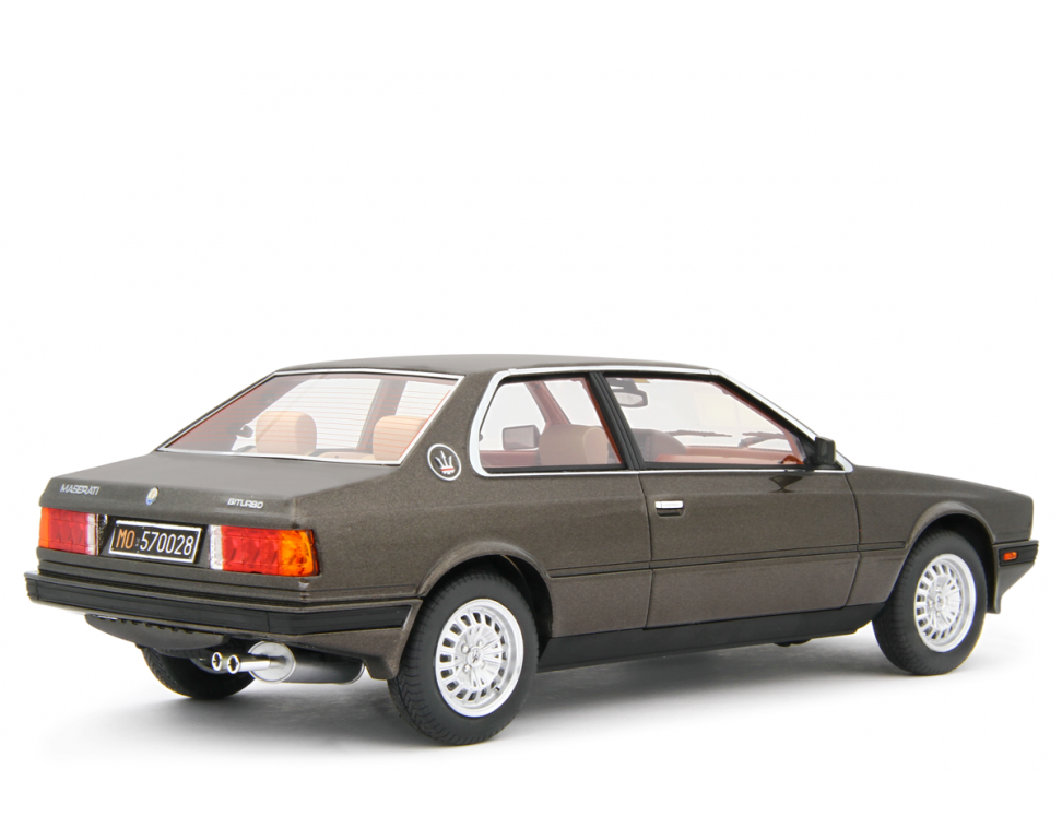 Maserati 2.0 Biturbo 1982-83 Dark Smoky Quartz Metallizzato Antracite 1:18 - 84594