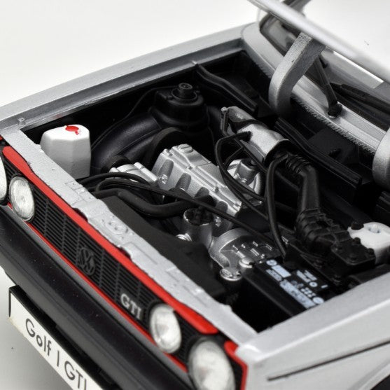 Volkswagen Golf  I GTI 1982 Silver 1:18 - 84672