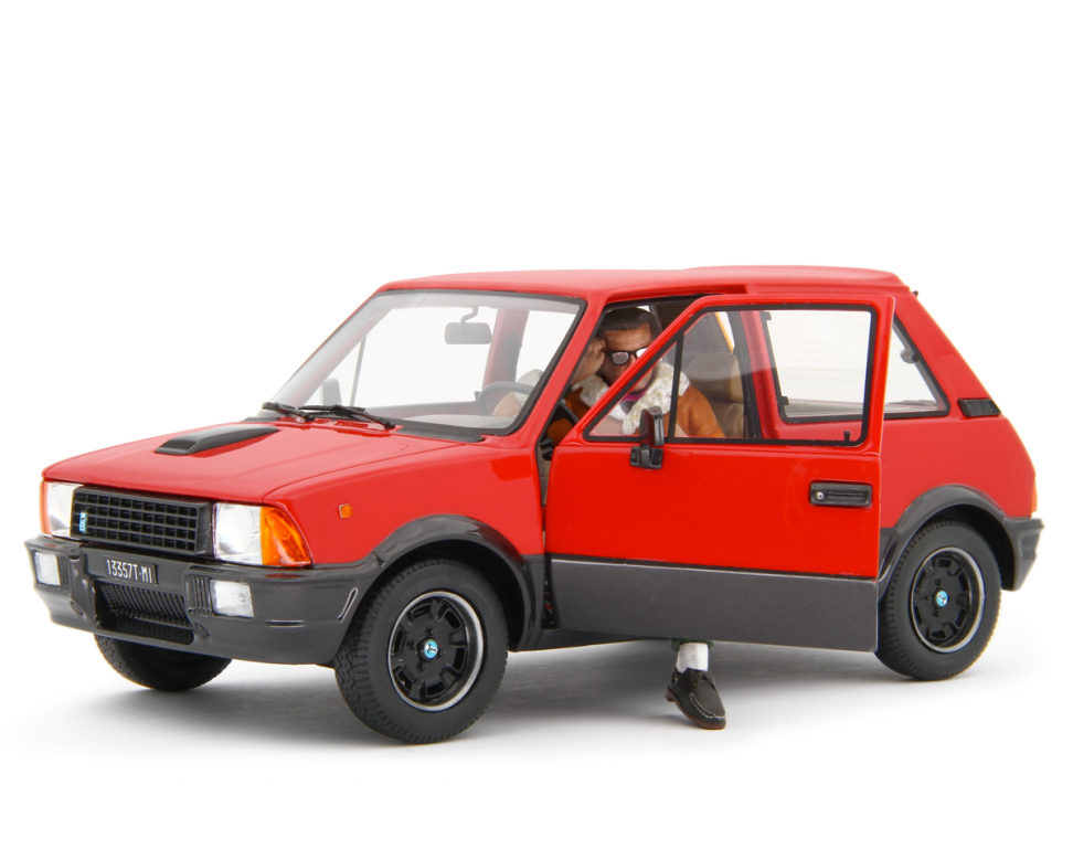 Innocenti De Tomaso Turbo 1983 Red Vacanze di Natale con Billo 1:18 - 84788