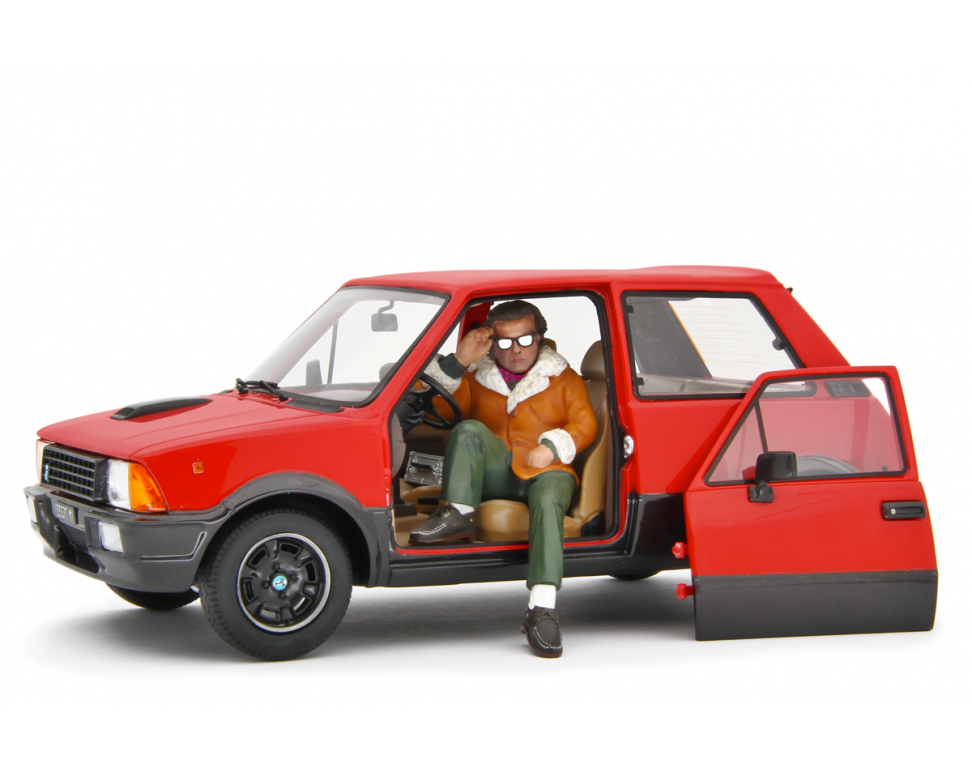 Innocenti De Tomaso Turbo 1983 Red Vacanze di Natale con Billo 1:18 - 84790