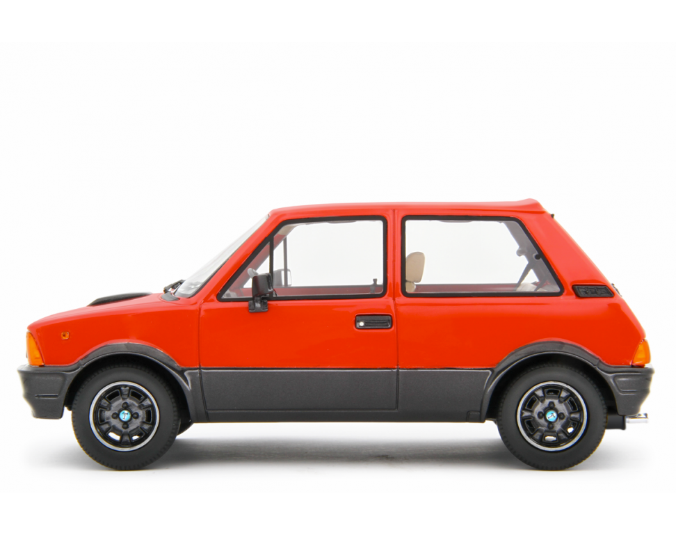 Innocenti De Tomaso Turbo 1983 Rosso 1:18 - 84800