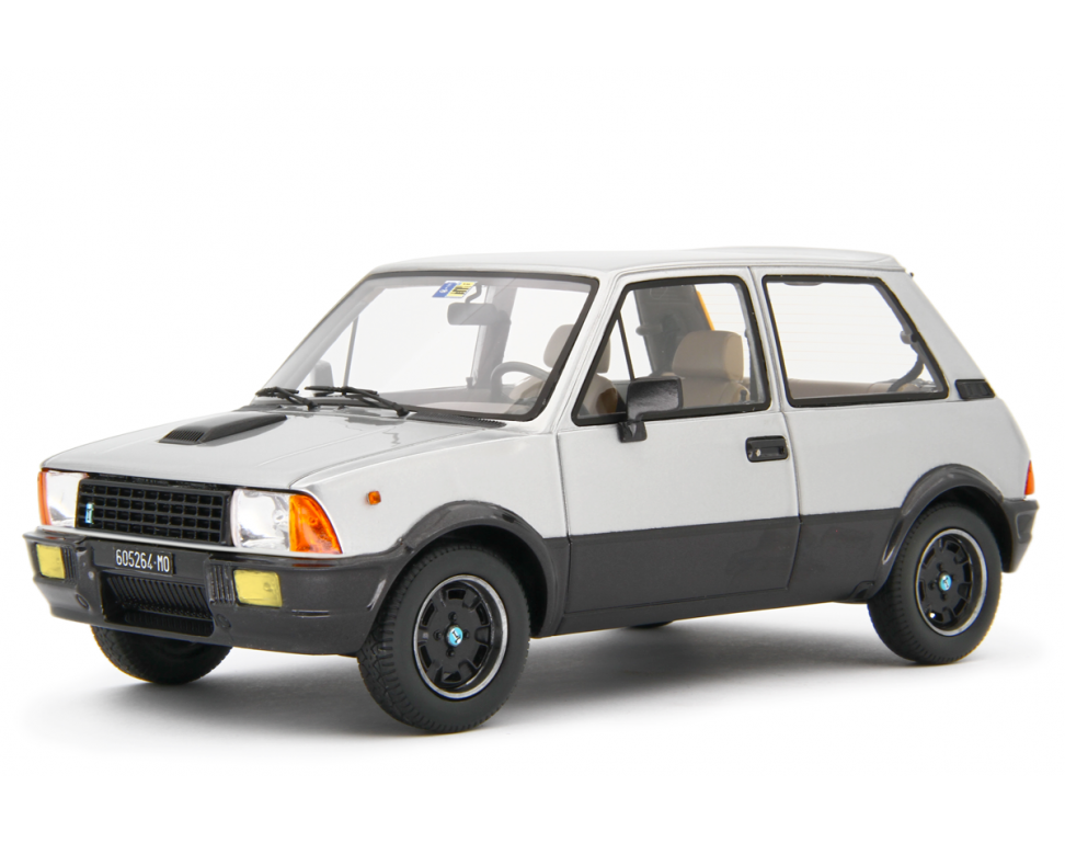 Innocenti De Tomaso Turbo 1983 Grigio metallizzato 1:18 - 84807