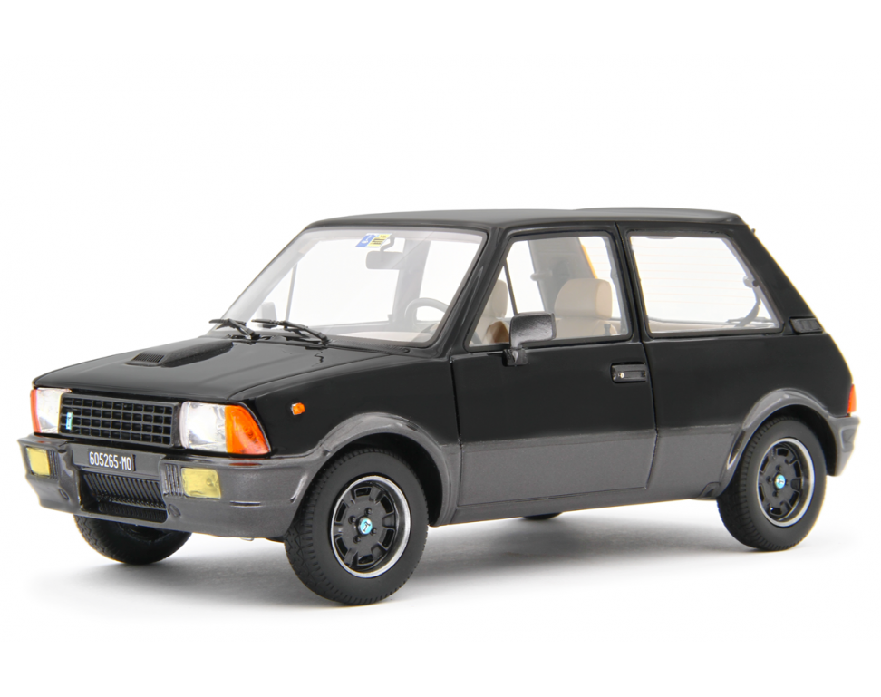 Innocenti De Tomaso Turbo 1983 Nero 1:18 - 84817