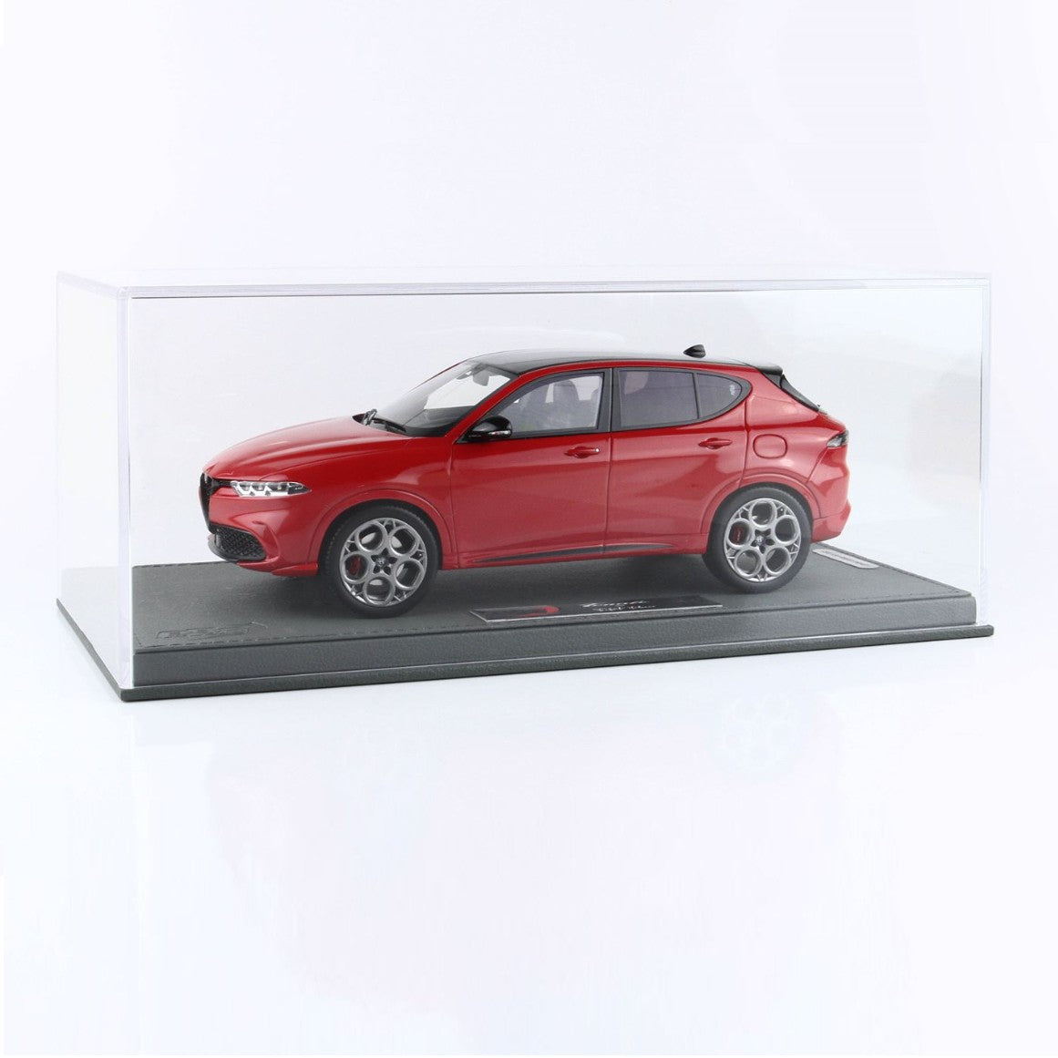 Alfa Romeo Tonale Tributo 2022 Plug-in Hybrid Rosso Alfa 1:18 - 85058