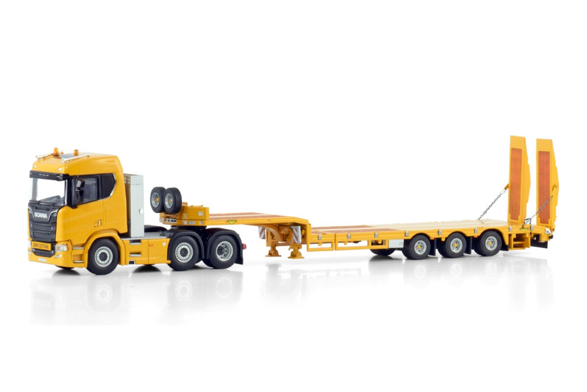 Scania R Normal CR20N 6x2 Twin Steer Semi Low Loader With Ramps 3 axle 1:50 - 85081