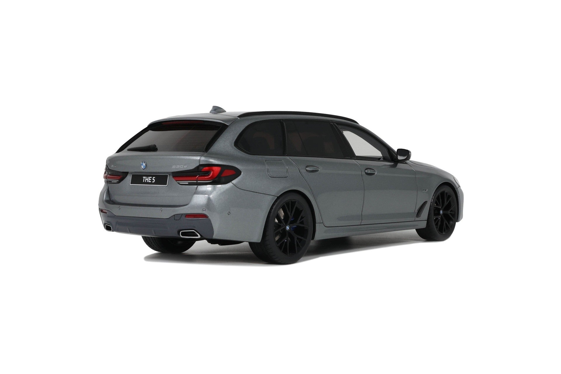 BMW 530e Xdrive 2023 MSport Touring Grey 1:18 - 85144