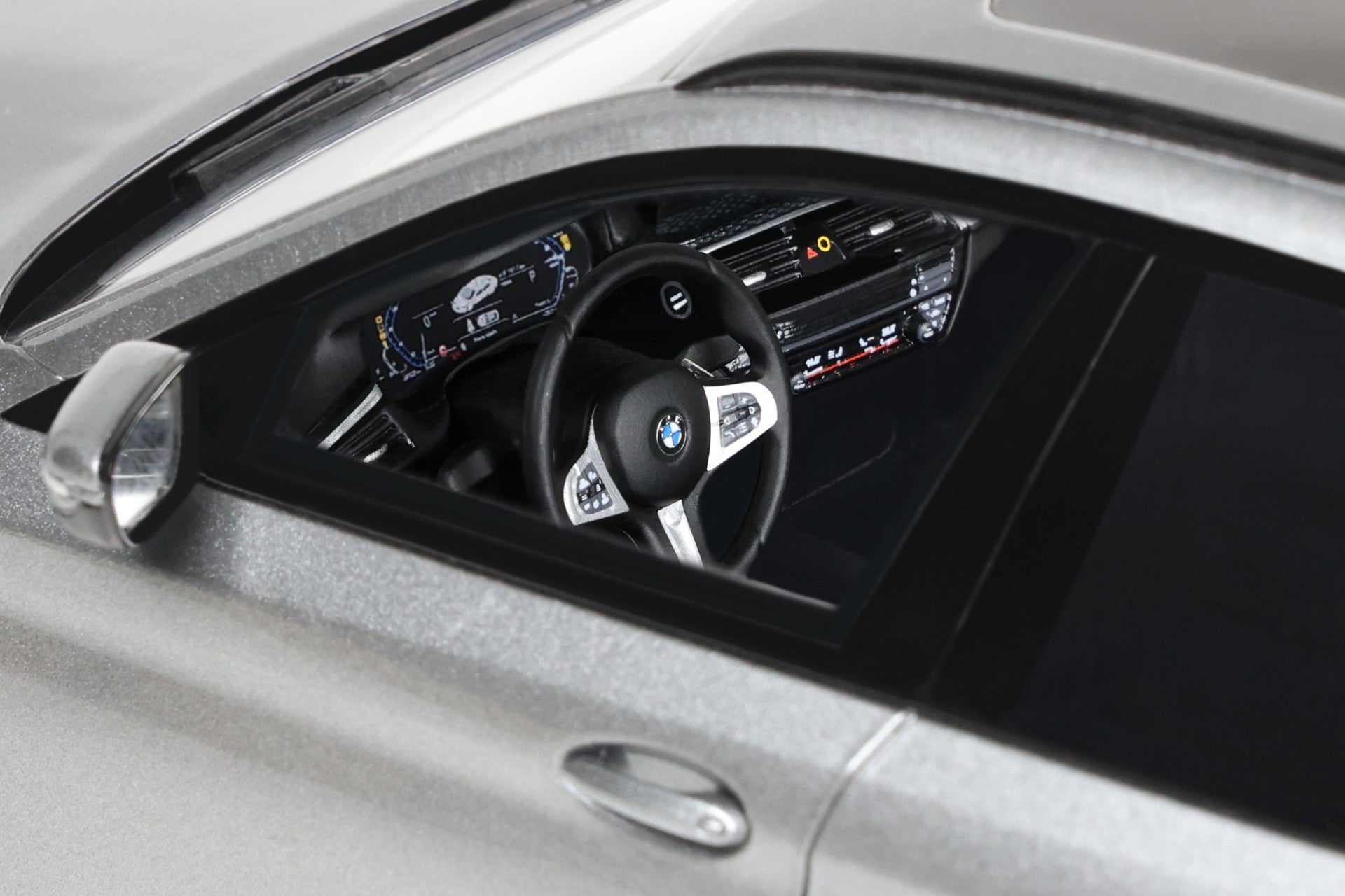 BMW 530e Xdrive 2023 MSport Touring Grey 1:18 - 85153