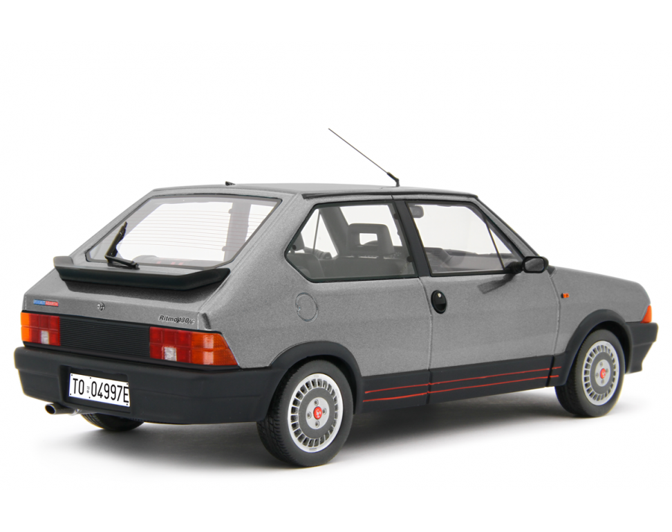 Fiat Ritmo 130 TC Abarth 1985 Grigio Chiaro metallizzato 1:18 - 85951