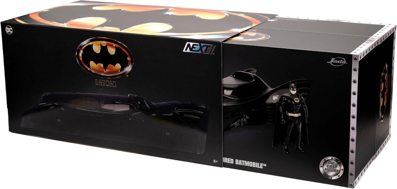 Batmobile 1989 Armored Batman Figure 1:24 - 86239