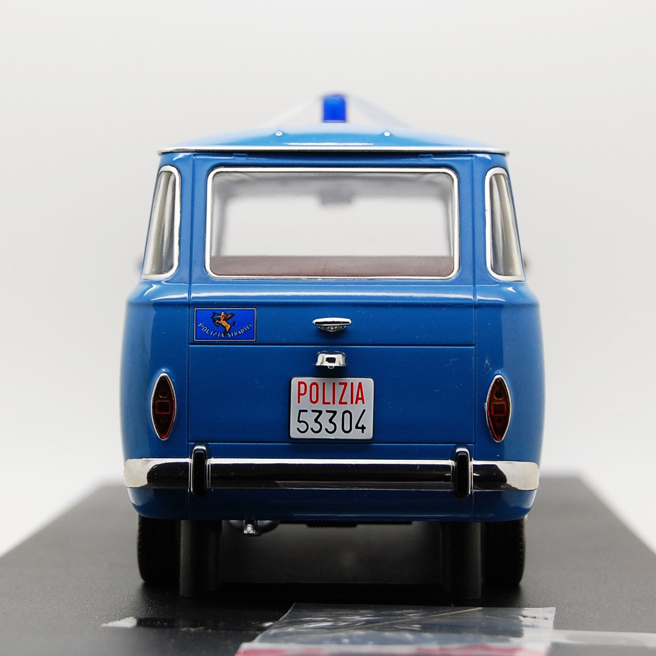 Fiat 850 Familiare Serie 2 1970 Polizia 1:18 - 86542