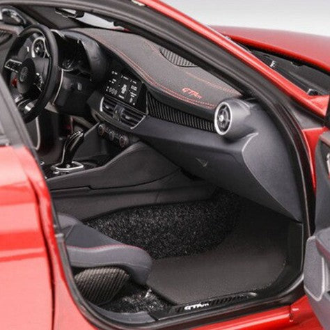 Alfa Romeo Giulia GTAm 2021 Rosso GTA 1:18 - 86560