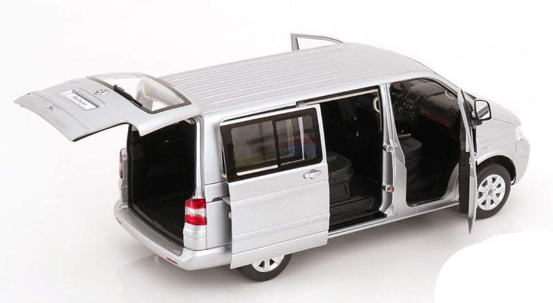 Volkswagen T5 Miltivan Minibus 2003 Silver 1:18 - 86683