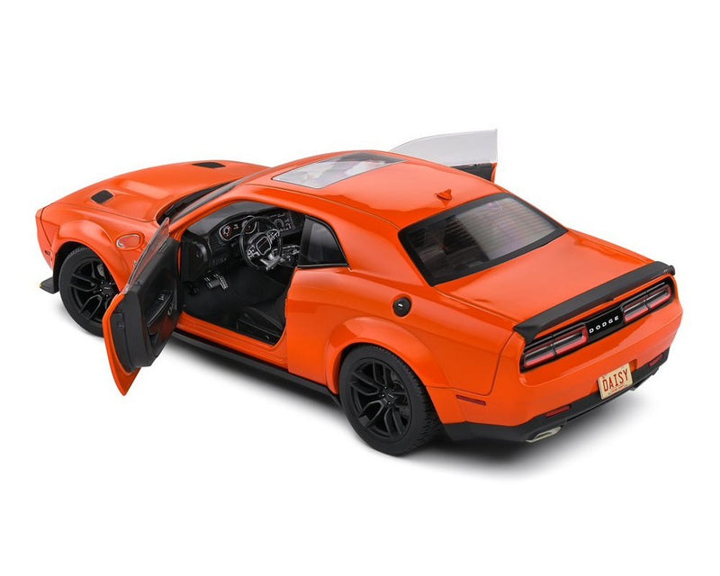 Dodge Challenger R/T Scat Pack Widebody 2023 Hazzard Tribute 1:18 - 86721