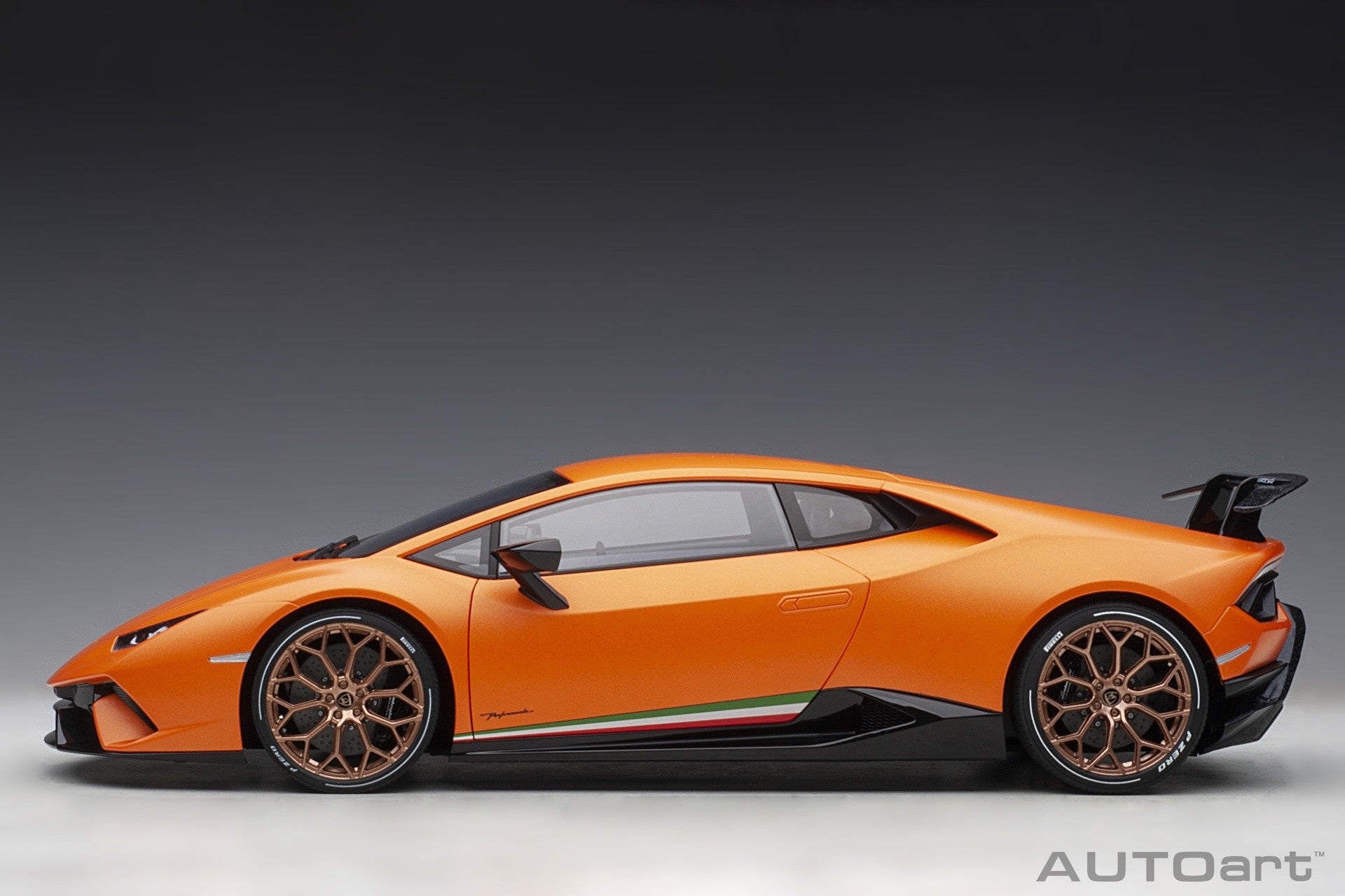 Lamborghini Huracan Performante 2017 Anthaeus Orange 1:12 - 86803