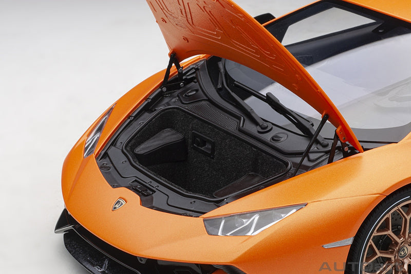 Lamborghini Huracan Performante 2017 Anthaeus Orange 1:12 - 86811