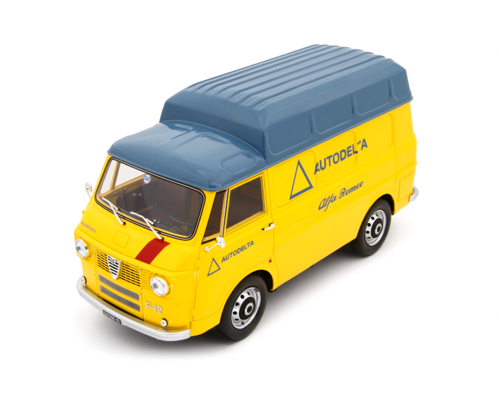 Alfa Romeo F12 Autocarro Tetto Sopralzato 1967 Assistenza Gara Autodelta 1:18-5
