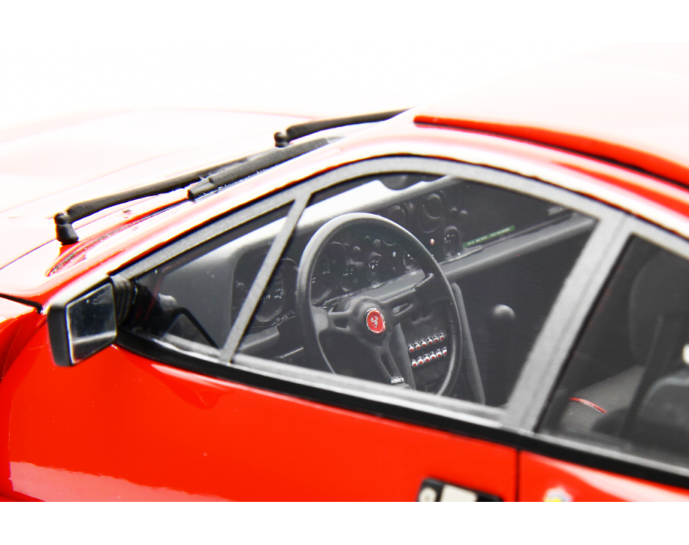 Lancia 037 Rally Stradale 1982 Rosso 1:18 - 86900
