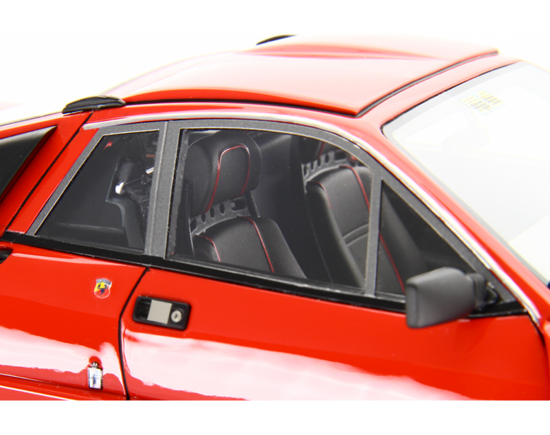 Lancia 037 Rally Stradale 1982 Rosso 1:18 - 86902