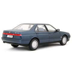 Alfa Romeo 164 2.0 Twin Spark 1987 Blu metallizzato 1:18 - 86940