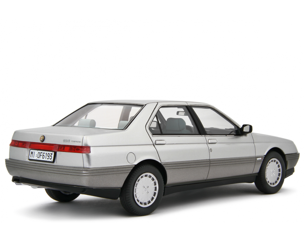 Alfa Romeo 164 2.0 Twin Spark 1987 Grigio metallizzato 1:18 - 86952