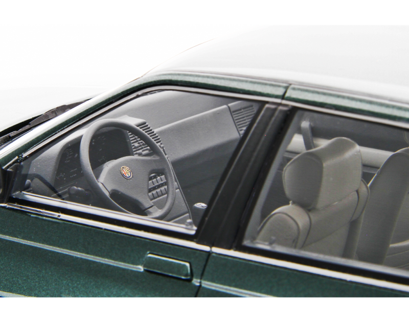 Alfa Romeo 164 2.0 Twin Spark 1987 Verde metallizzato 1:18 - 86972
