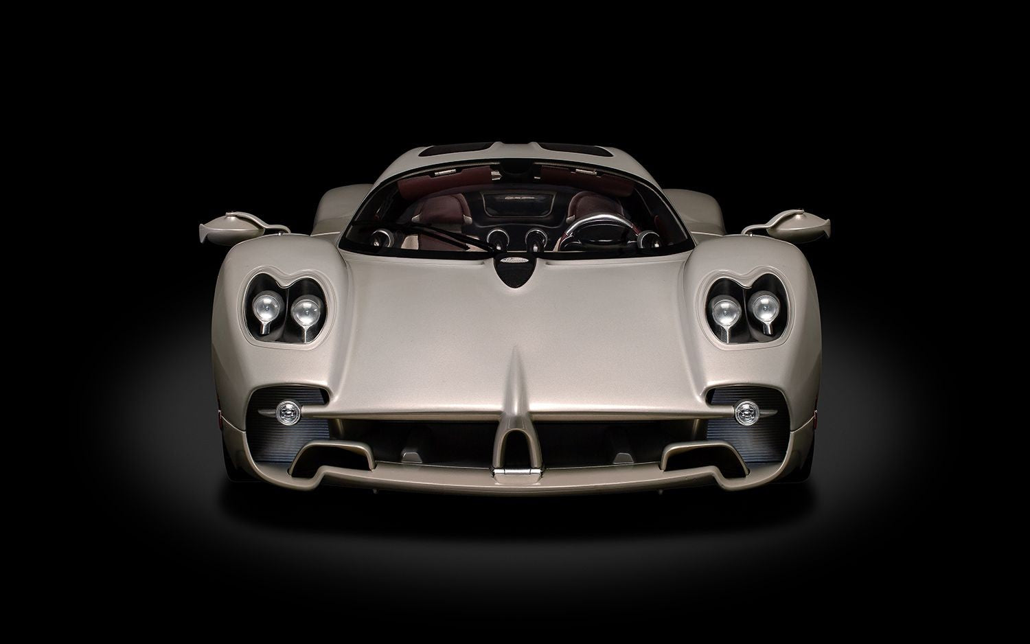Pagani Utopia Coupe Rinascimento Lucido Kit Pocher 1:8 - 87028