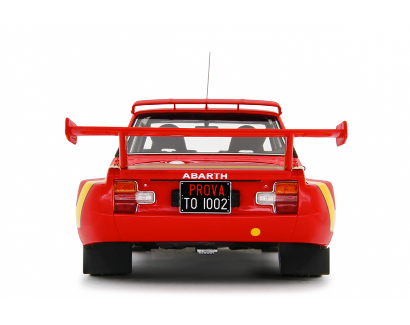 Fiat Abarth 031 Bertone Giro d'Italia 1975 Ver. Presentazione Arancione 1:18 - 87044