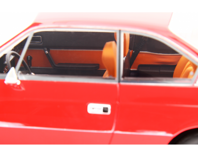Lancia Beta Coupé 1.6 – 1.8 Rosso Corsa 1973-75 scala 1:18 Laudoracing - 87174