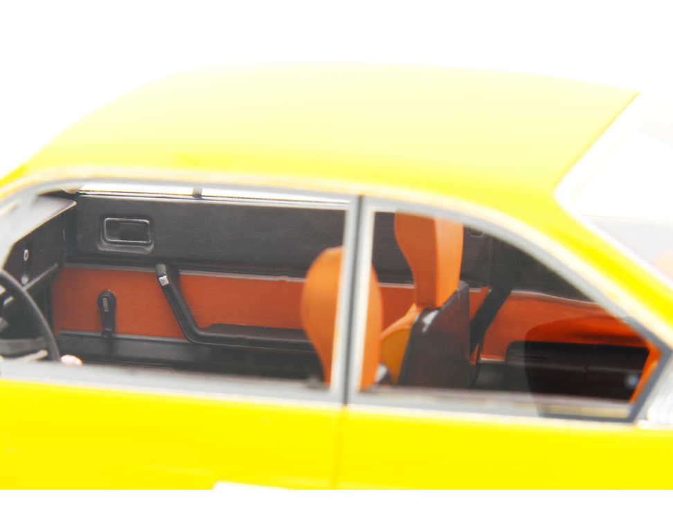 Lancia Beta Coupe 1.6  1.8 Giallo Maya 1973-75 scala 1:18 Laudoracing - 87330