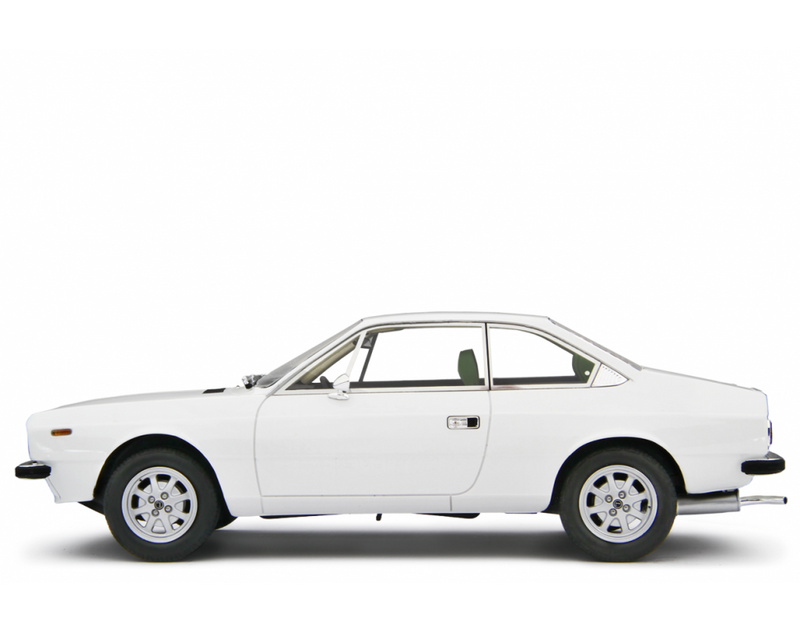 Lancia Beta Coupe 1.6  1.8 Bianco Saratoga 1973-75 scala 1:18 Laudoracing - 87405