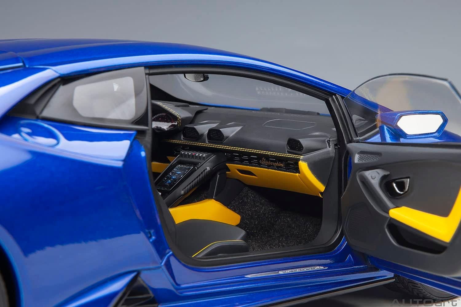 Lamborghini Huracan Evo 2019 Blu Nethuns 1:18 - 87610