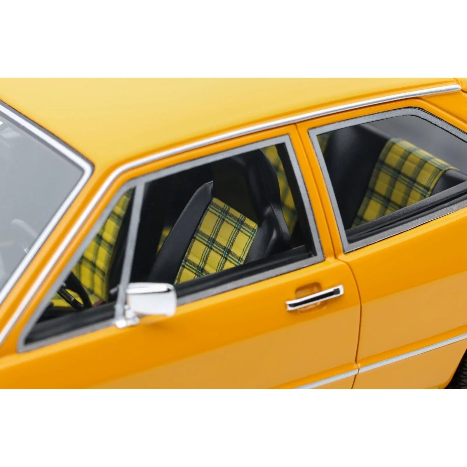 Volkswagen Scirocco Gti MK1 1977 Jaune Marino 1:18 - 87646