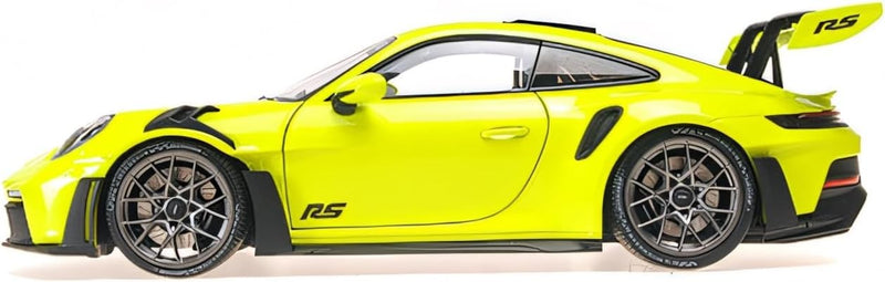 Porsche 911 GT3 RS 2023 Acid Green with Black Wheels 1:18 - 87671