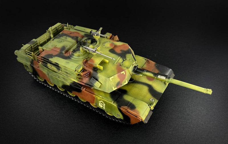 M1A1 Abrams War Thunder Kit 1:35 - 87735