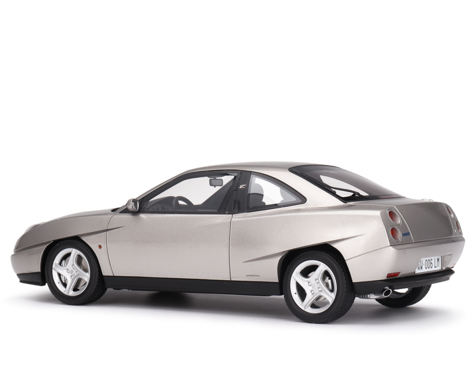 Fiat Coupe 2.0 Turbo 20v 1996 Grigio Steel 1:18 - 88010