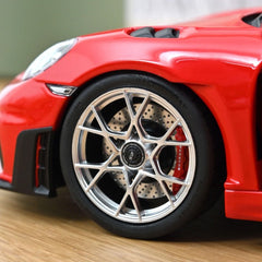 Porsche 718 Spyder RS 2023 Guards Red 1:18 - 88199
