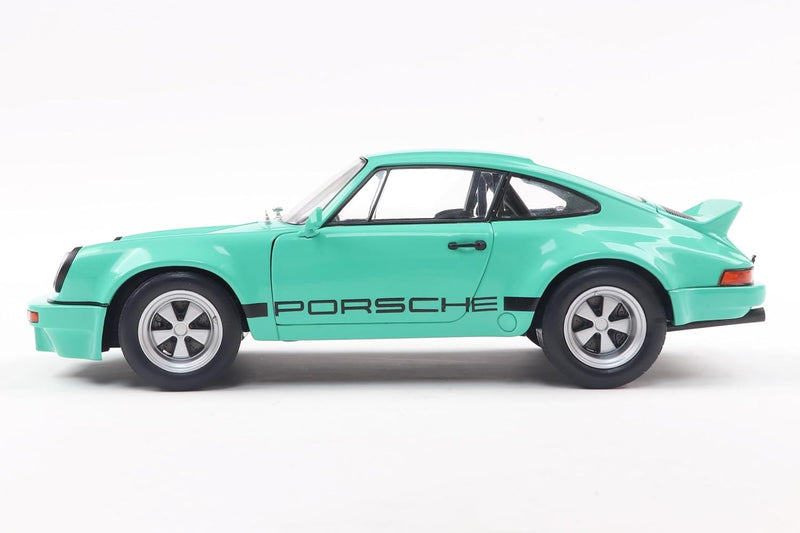 Porsche 911 IROC 1974 Mint Green 1:18 - 88225