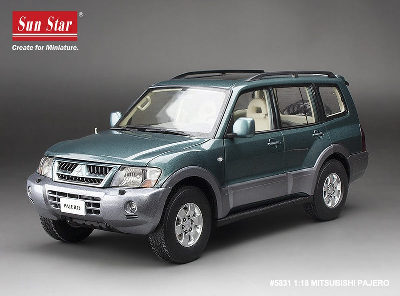 Mitsubishi Pajero 3.5L V6 (V73) 2006 Green Metallic 1:18 - 88236