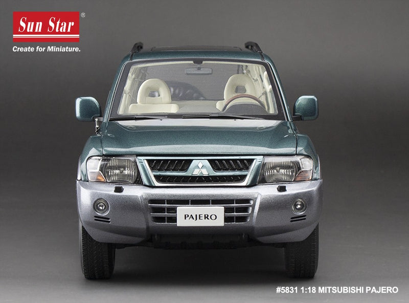 Mitsubishi Pajero 3.5L V6 (V73) 2006 Green Metallic 1:18 - 88237